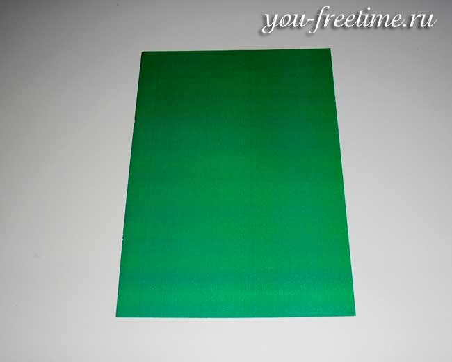 Зелёная цветная бумага